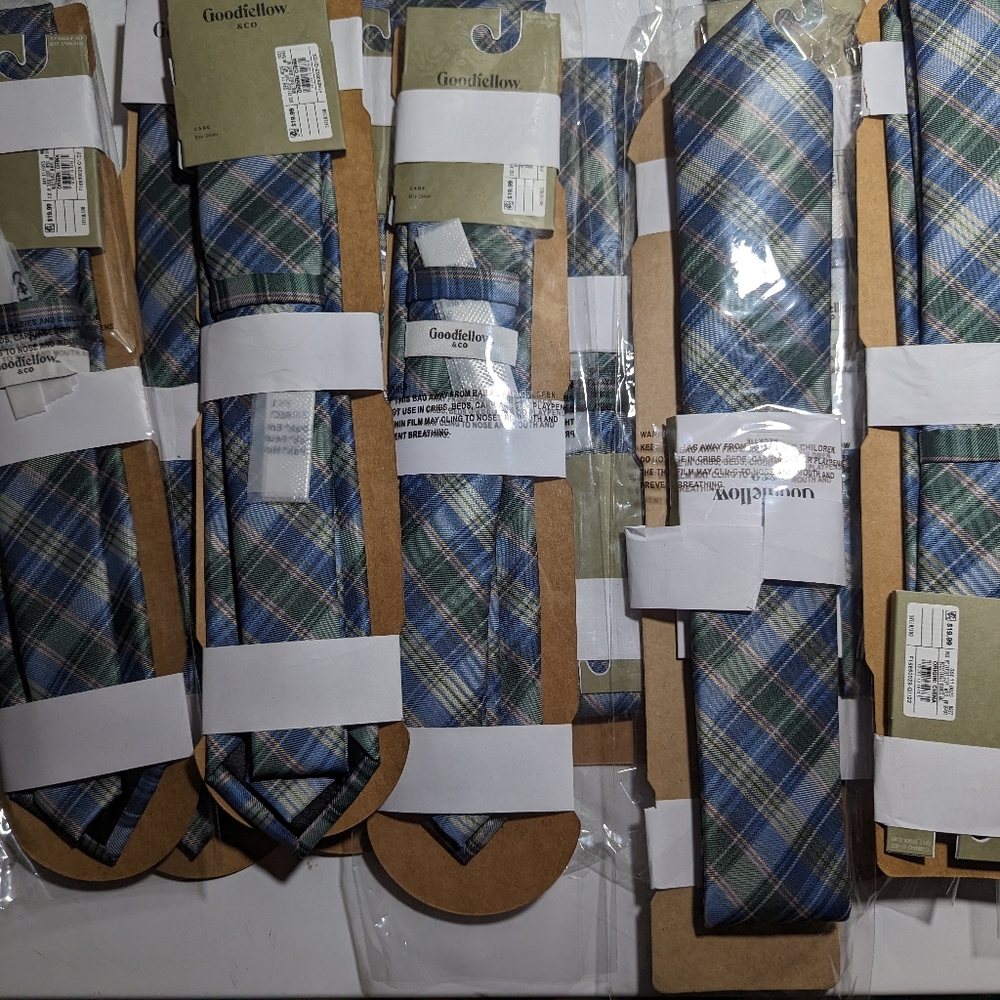 Box of 12 Goodfellow & Co. Ties